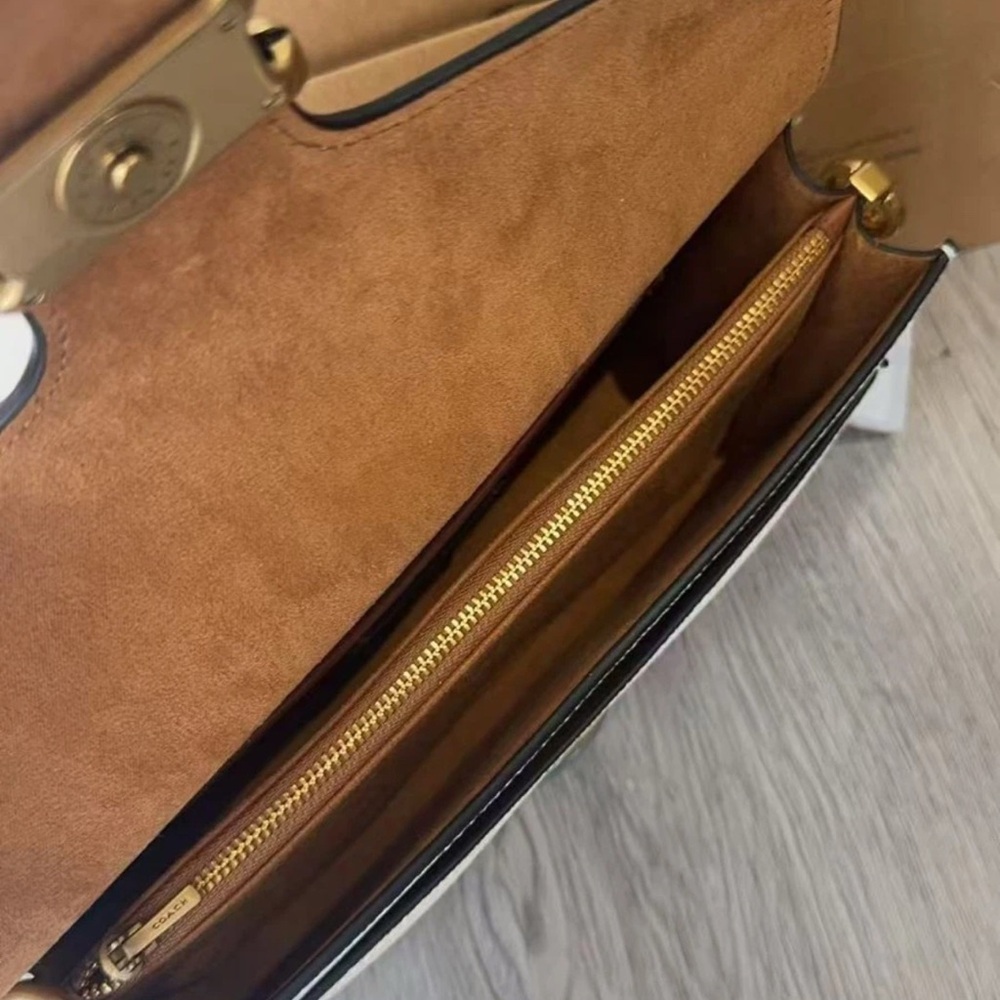 COACH 73995 Tabby Shoulder Bag 26 - Picture 14 of 15
